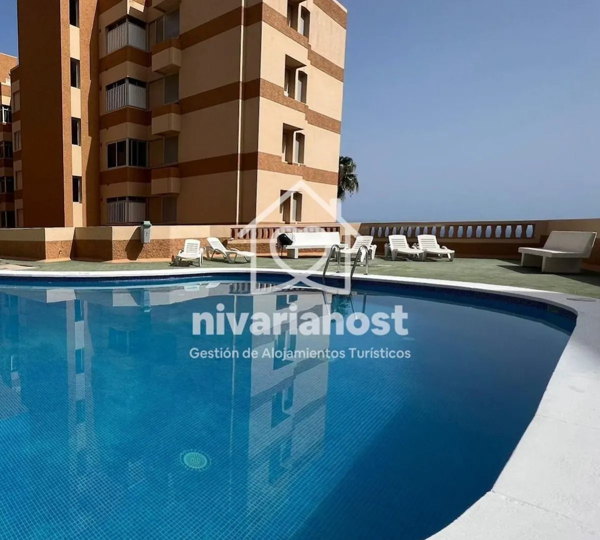 Apartment Sunrise Radazul, By Nivariahost