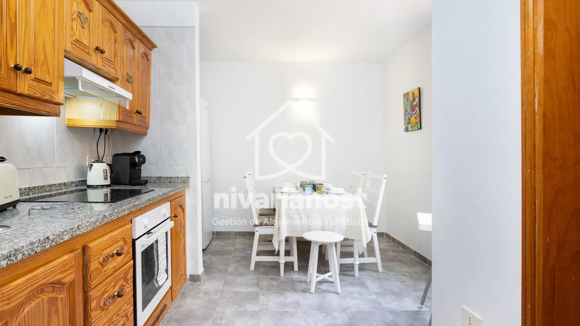 Apartment Sunrise Radazul, By Nivariahost